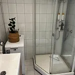 Liten Koselig Hybelleilighet For 1 Til 2 Personer - Sentral Beliggenhet Og Gunstig Pris Daire Tromsø
